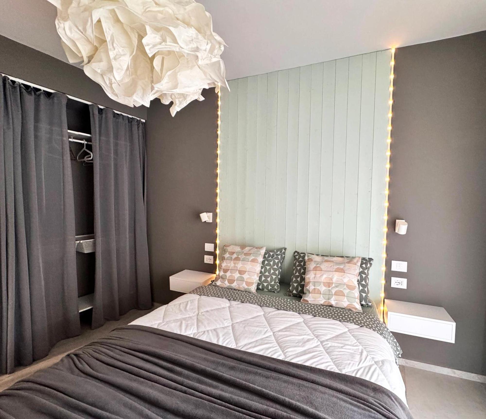New Apartment In Historical Center Near Lake Riva del Garda Buitenkant foto